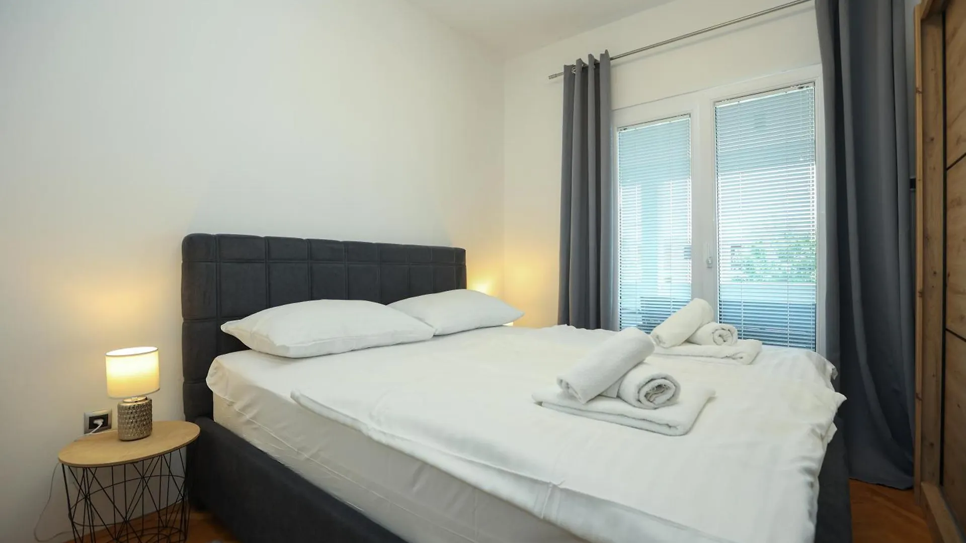 Rs Two Bedroom Apartment Croatia