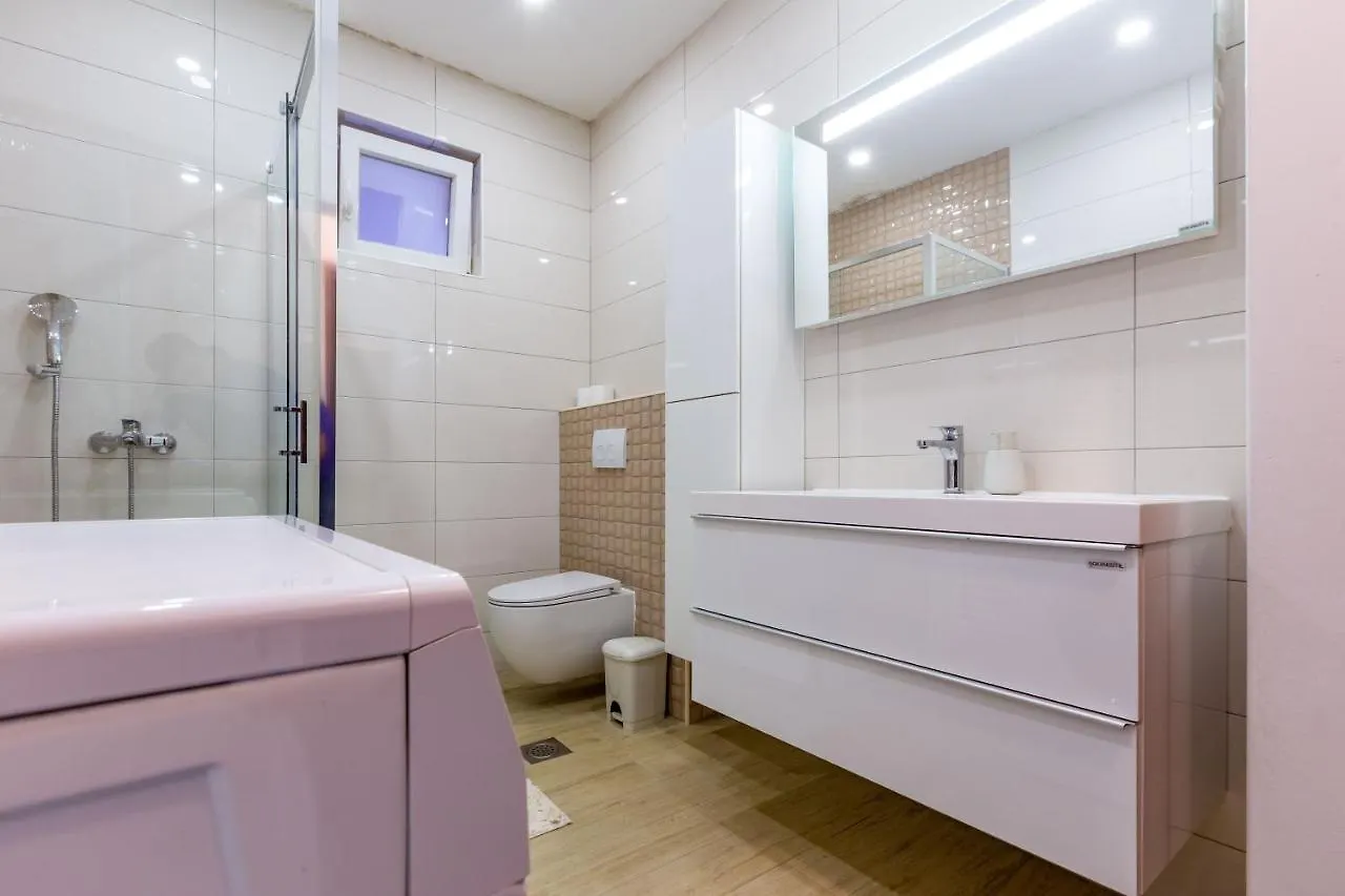 Rs Two Bedroom Apartment Sukosan